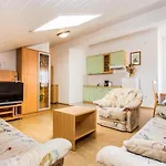 Lavanda 4 Apartment