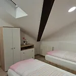 Lavanda 4 Apartment