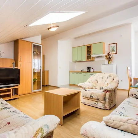 Lavanda 4 Apartment