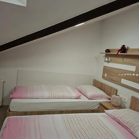 Appartamento Lavanda 4 Njivice